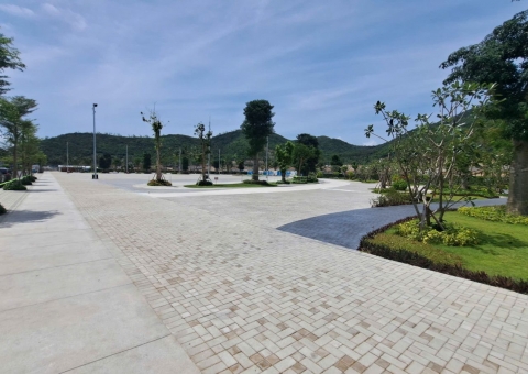 Gạch Sabbiato tự chèn và Gạch trồng cỏ sỏi Secoin tại Dự án Vega City Nha Trang