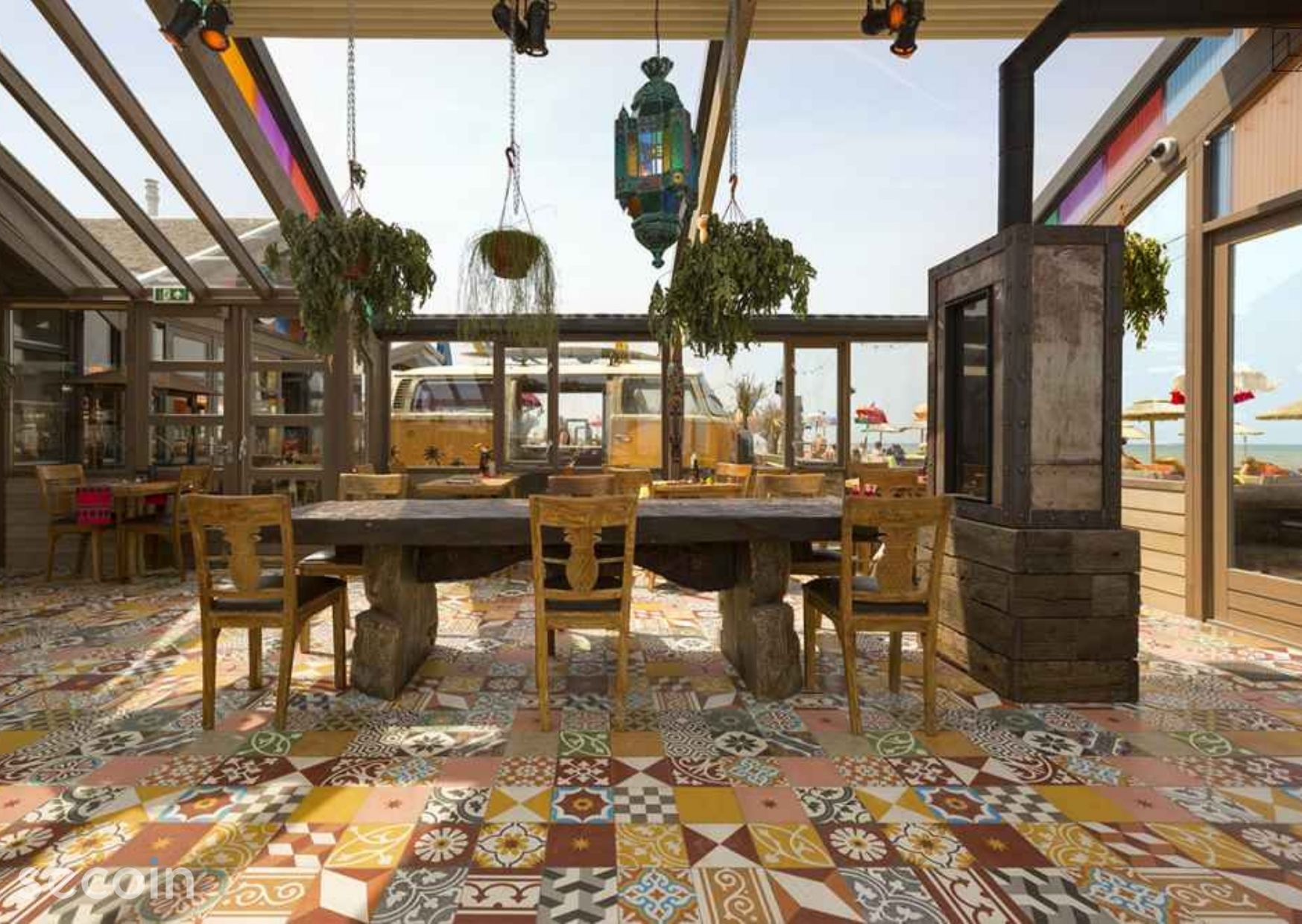 Gạch bông Secoin tại Nhà hàng Strandpaviljoen Paal 14, Hà Lan