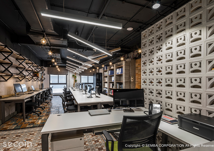 Gạch Bông, Gạch bông men gốm, Gạch bông gió Secoin tại văn phòng SEMBA VIỆT NAM