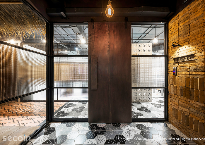 Gạch Bông, Gạch bông men gốm, Gạch bông gió Secoin tại văn phòng SEMBA VIỆT NAM