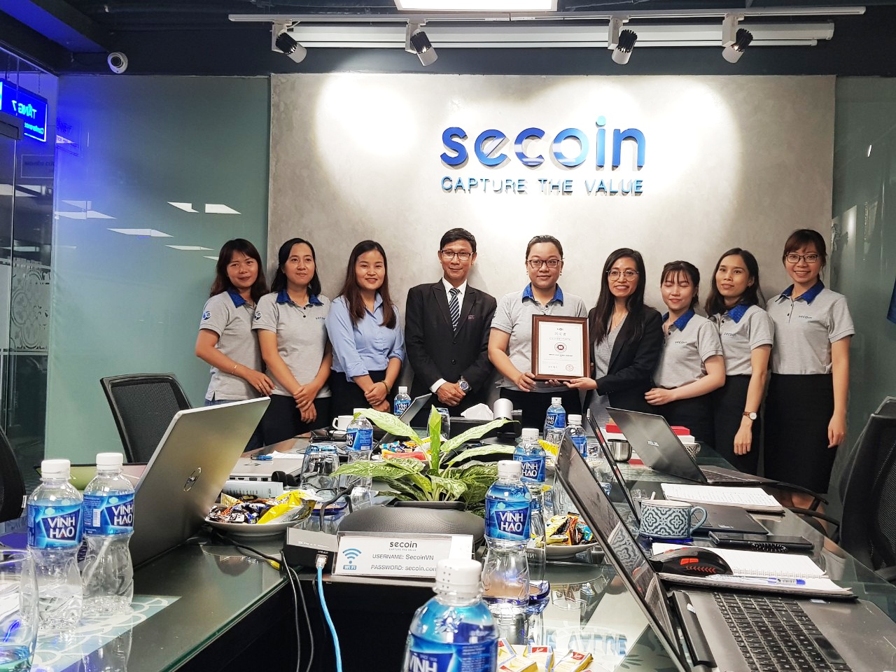Trao bằng chứng nhận 5S tại văn phòng Secoin