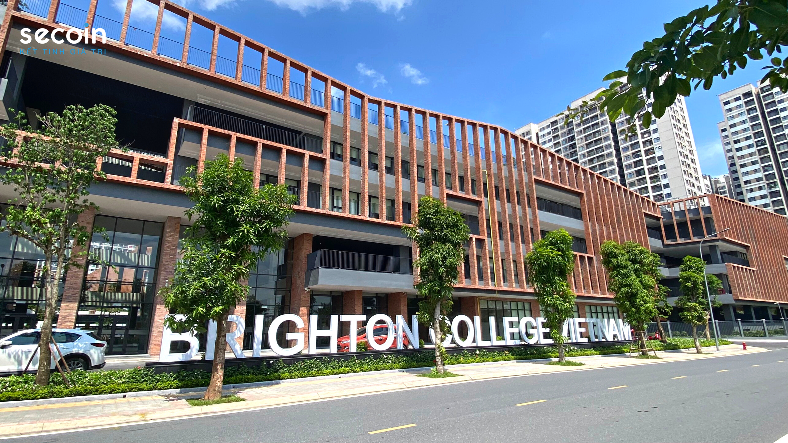 Gạch Terrazzo ngoài trời Secoin tại trường Brighton College Vietnam - Vinhomes Ocean Park, Hà Nội 