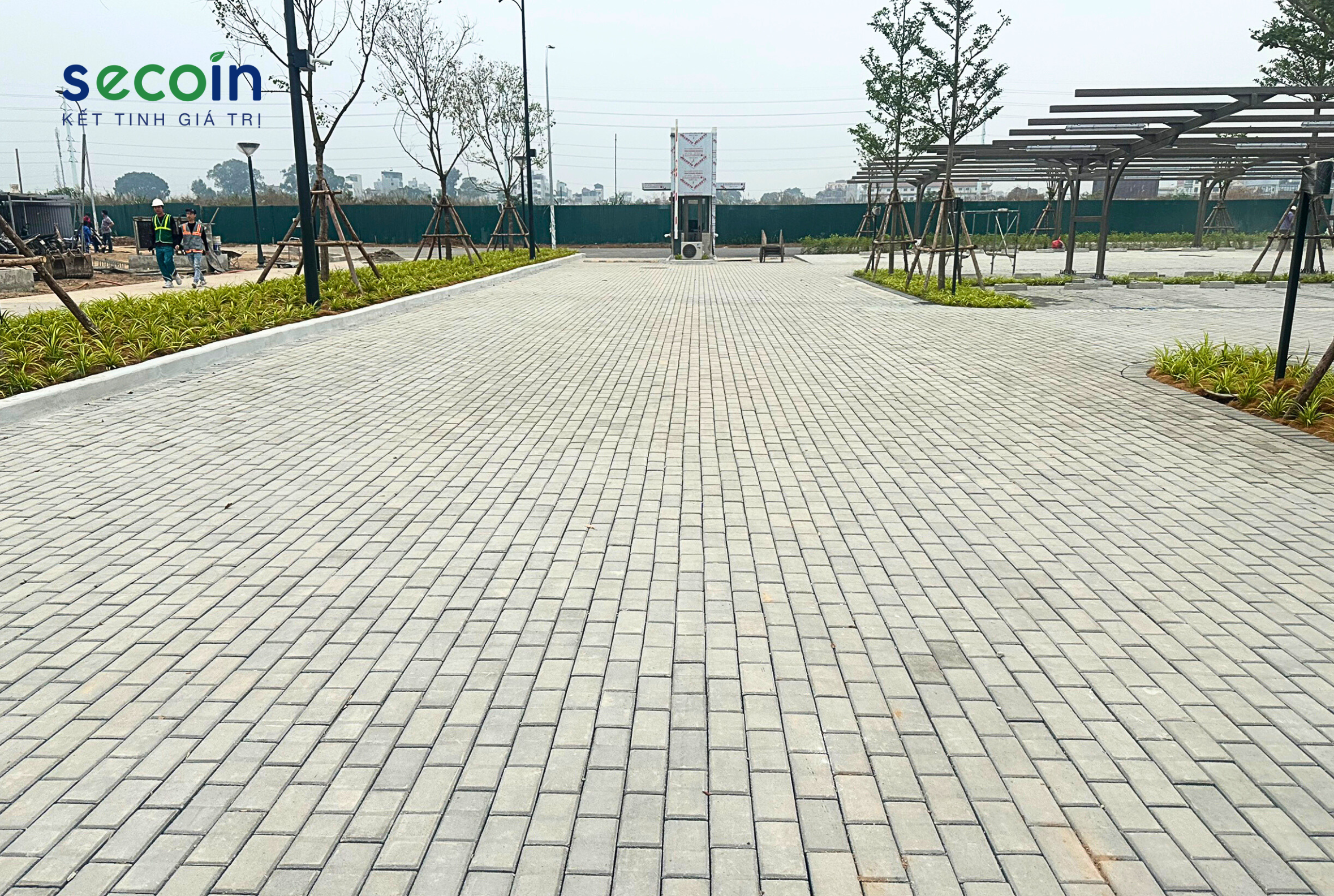 Gạch lát tự chèn Khu đô thị ParkCity Hanoi