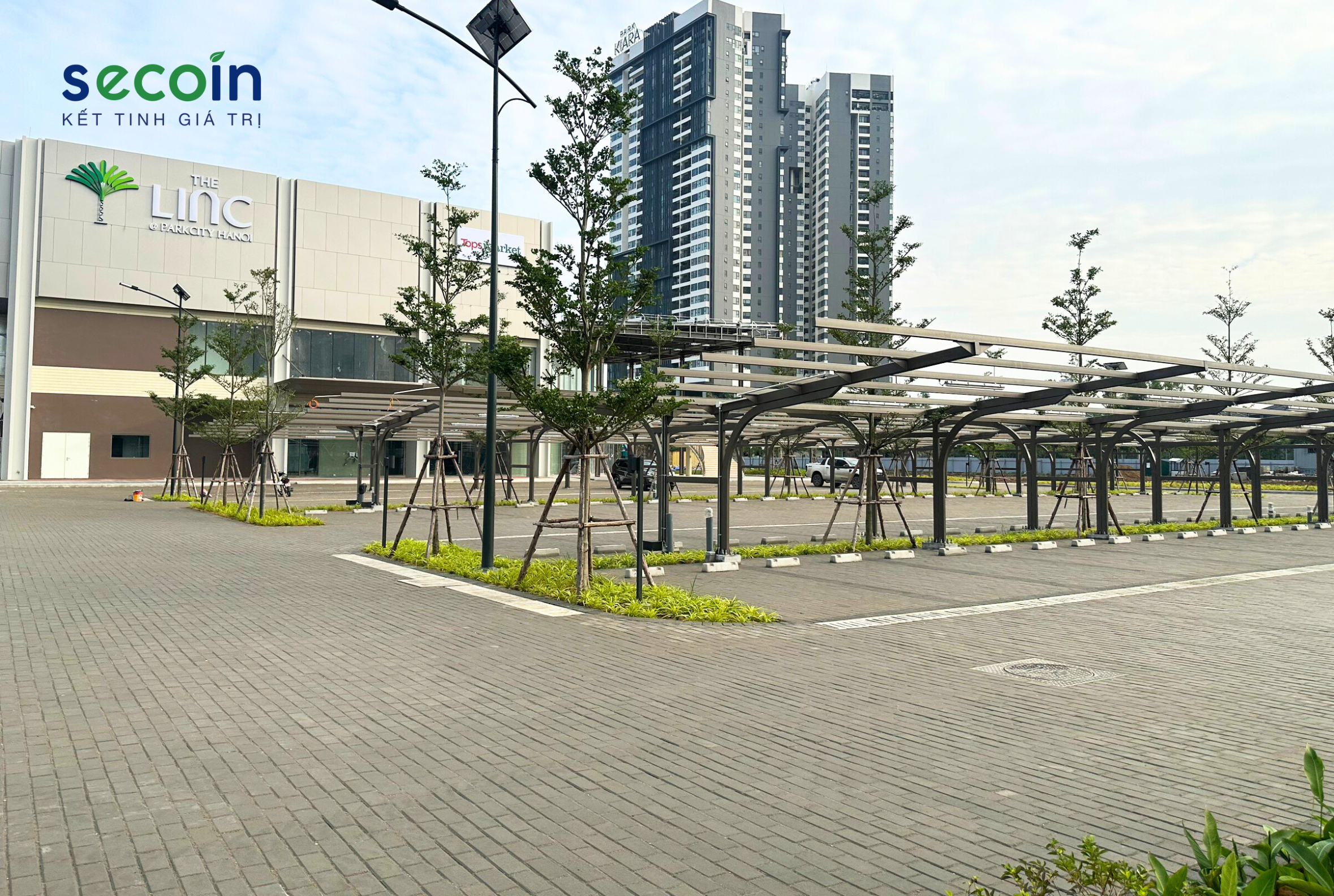 Gạch lát tự chèn Khu đô thị ParkCity Hanoi