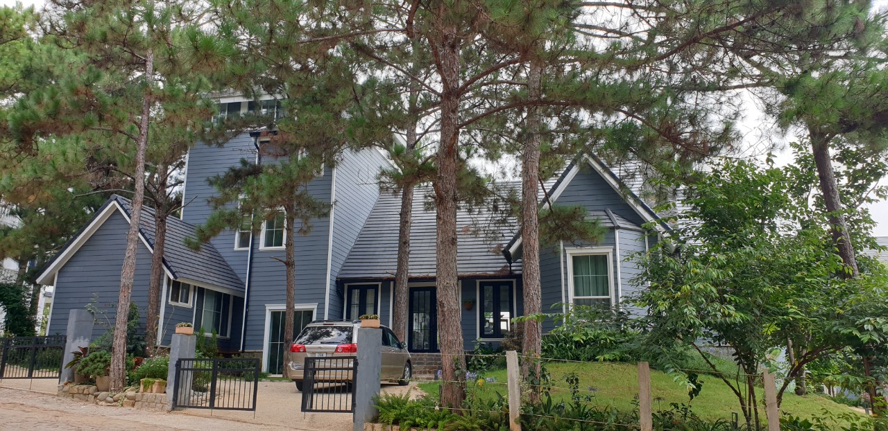 Ngói phẳng kiểu Pháp Secoin tại Khu nghỉ dưỡng cao cấp Thiên Nhân