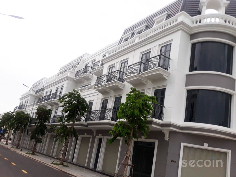 Ngói phẳng kiểu Pháp Secoin tại Vincom Sa Đéc