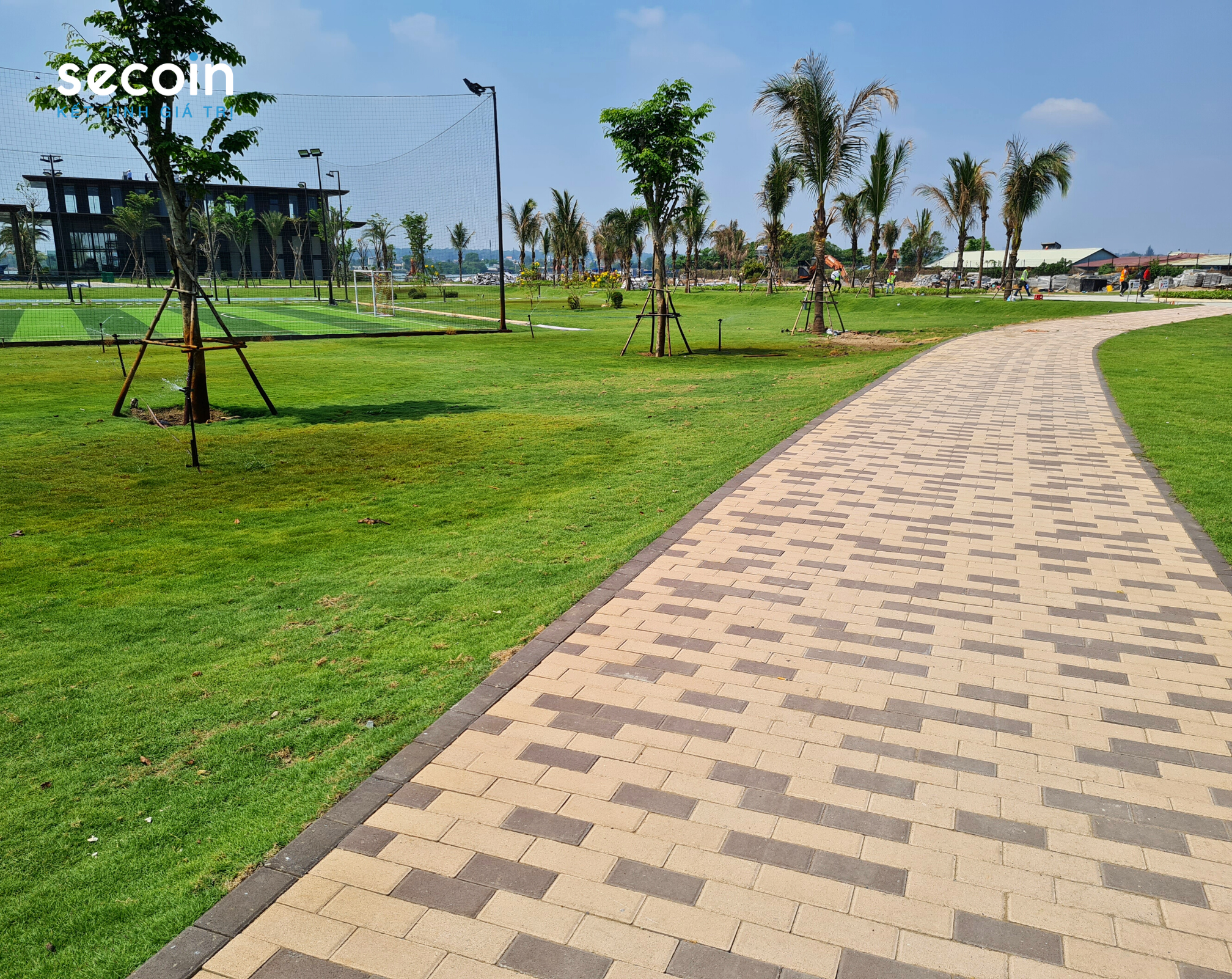 Gạch Sabbiato tự chèn Secoin tại Dự án Izumi City – Đồng Nai