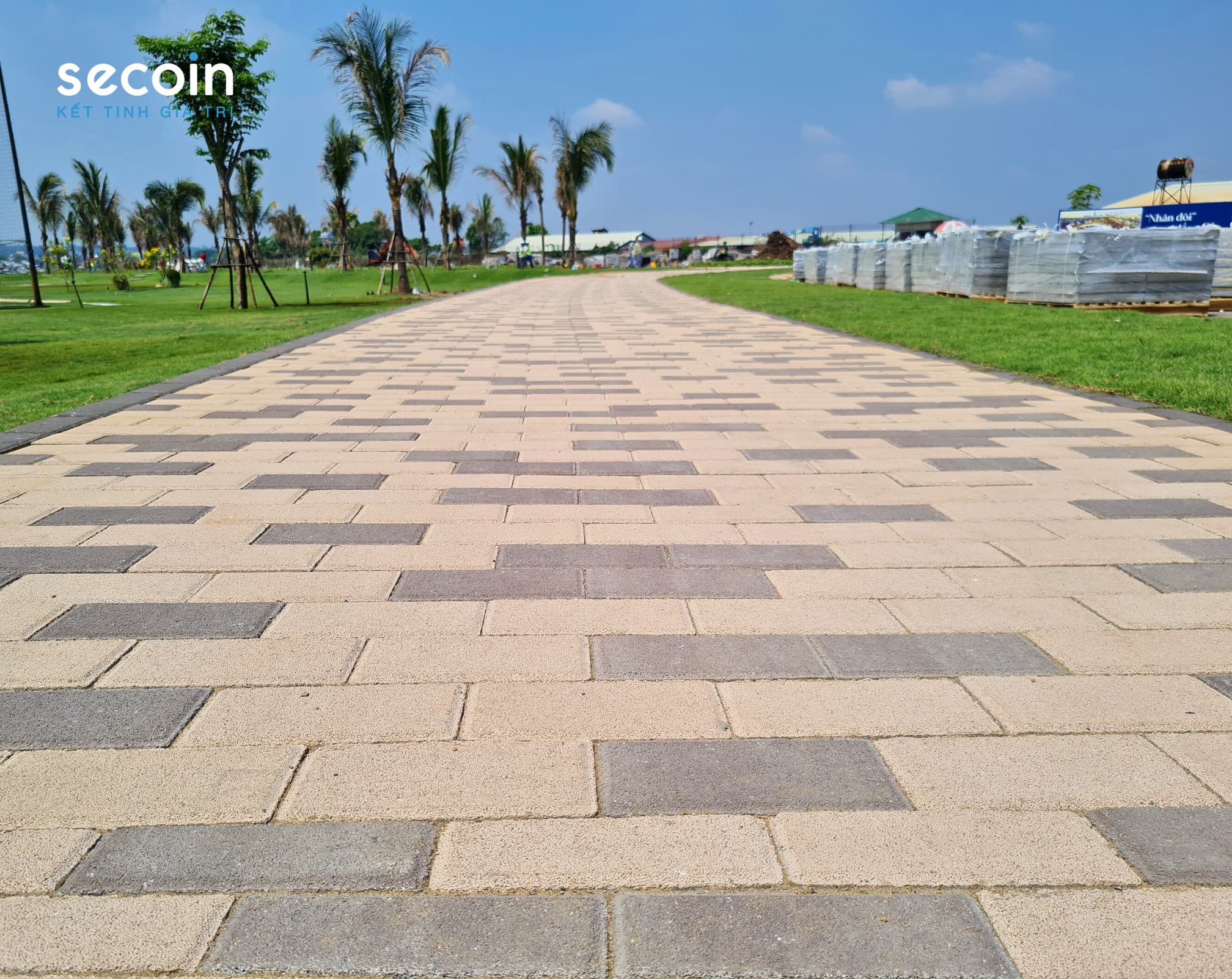 Gạch Sabbiato tự chèn Secoin tại Dự án Izumi City – Đồng Nai