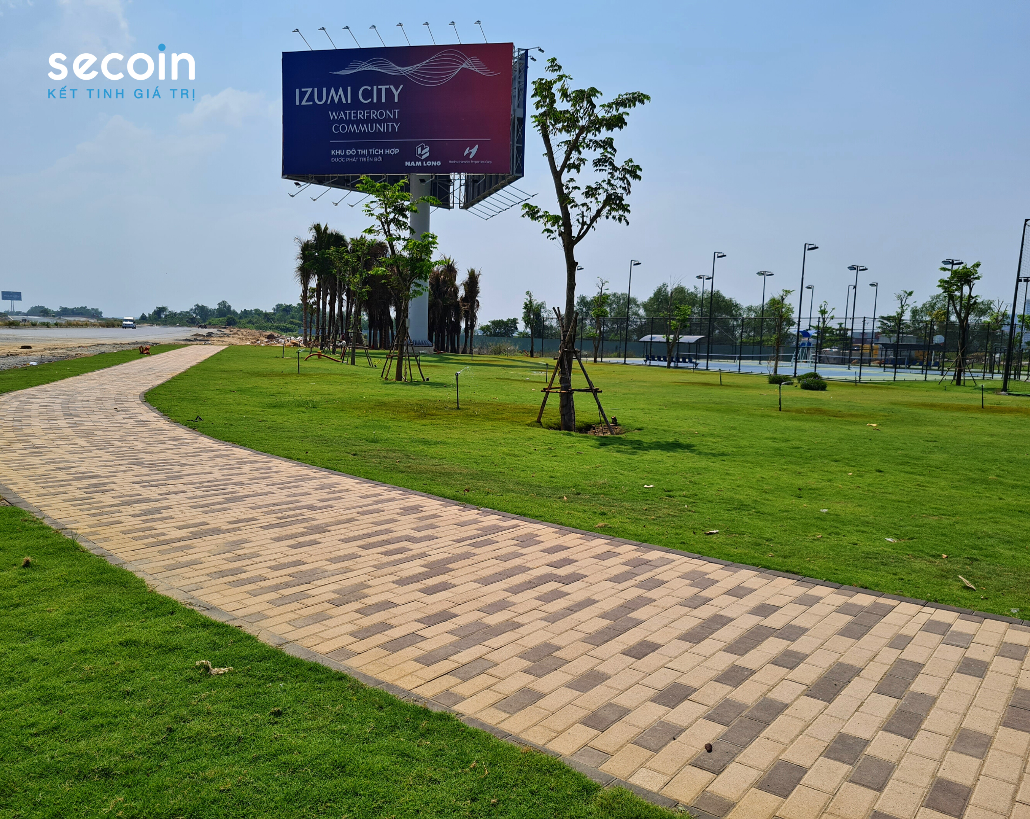 Gạch Sabbiato tự chèn Secoin tại Dự án Izumi City – Đồng Nai