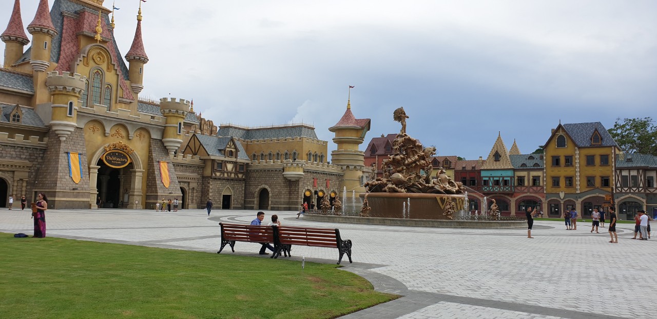 Gạch nghệ thuật ngoài trời Secoin tại VinWonders - Vinpearl Phú Quốc