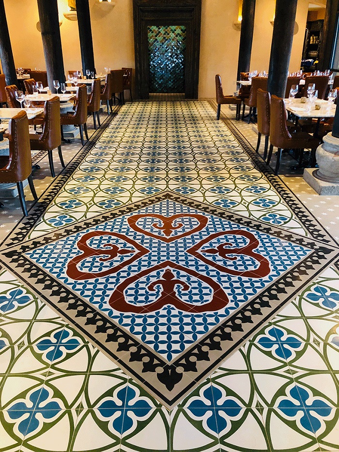 Gạch bông Secoin tại Nhà hàng Camp Lucy, Texas, Mỹ