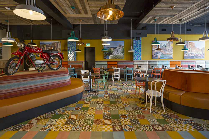 Gạch bông Secoin tại Very Italian Pizza Breda, Hà Lan