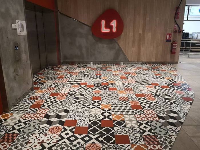 Gạch bông Secoin tại Siêu thị nội thất IKEA, Malaysia