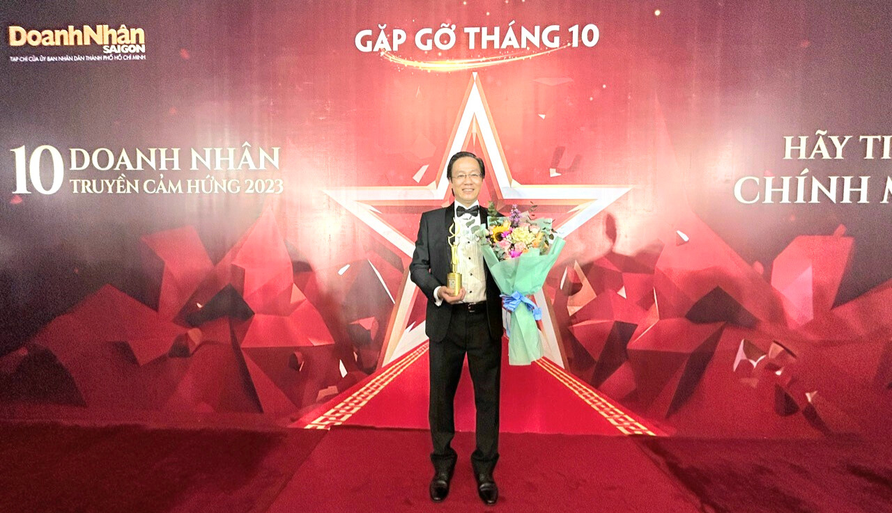 Chúc mừng ông Đinh Hồng Kỳ - Chủ tịch Secoin là 1 trong 10 Doanh nhân truyền cảm hứng năm 2023