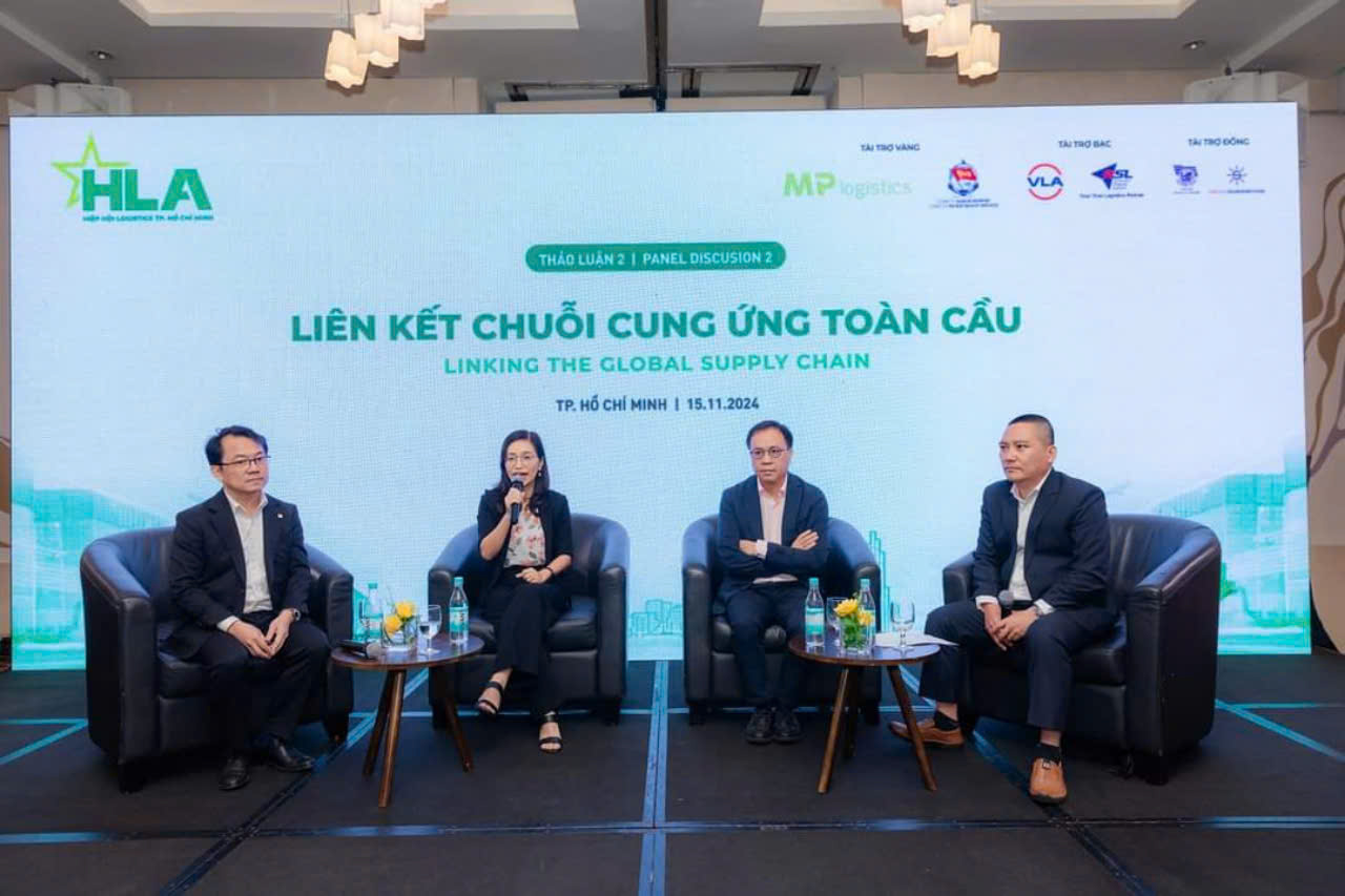 Ms. Vo Thi Lien Huong - General Director of Secoin Company participated in the Ho Chi Minh City Logistics Forum 2024