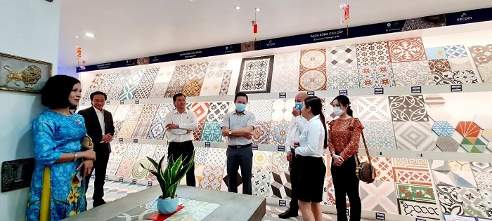 Secoin is pleased to welcome the District Committee - People's Committee of Binh Thanh District to visit and celebrate new year