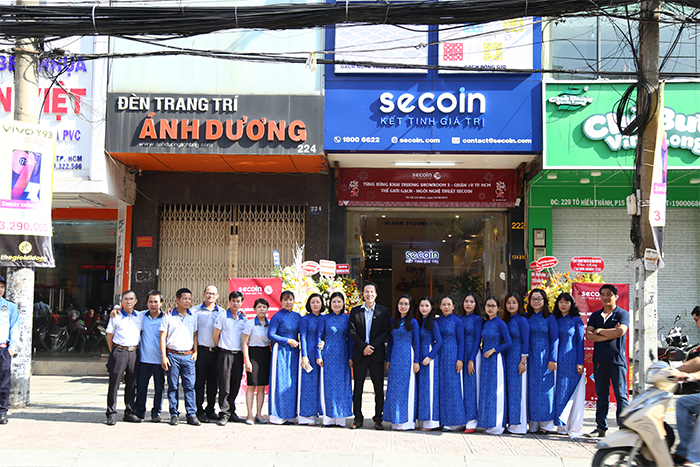 Secoin khai trương showroom 2 trưng bày gạch ngói nghệ thuật tại Quận 10, TP HCM