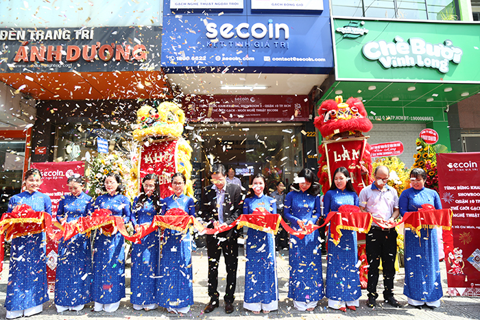 Secoin khai trương showroom 2 trưng bày gạch ngói nghệ thuật tại Quận 10, TP HCM