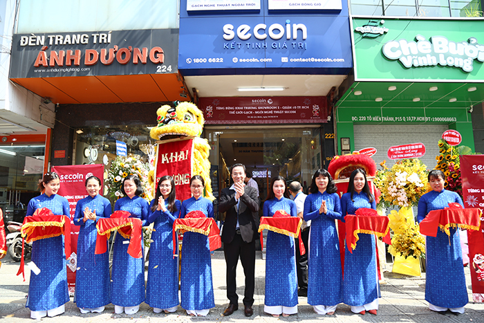 Secoin khai trương showroom 2 trưng bày gạch ngói nghệ thuật tại Quận 10, TP HCM